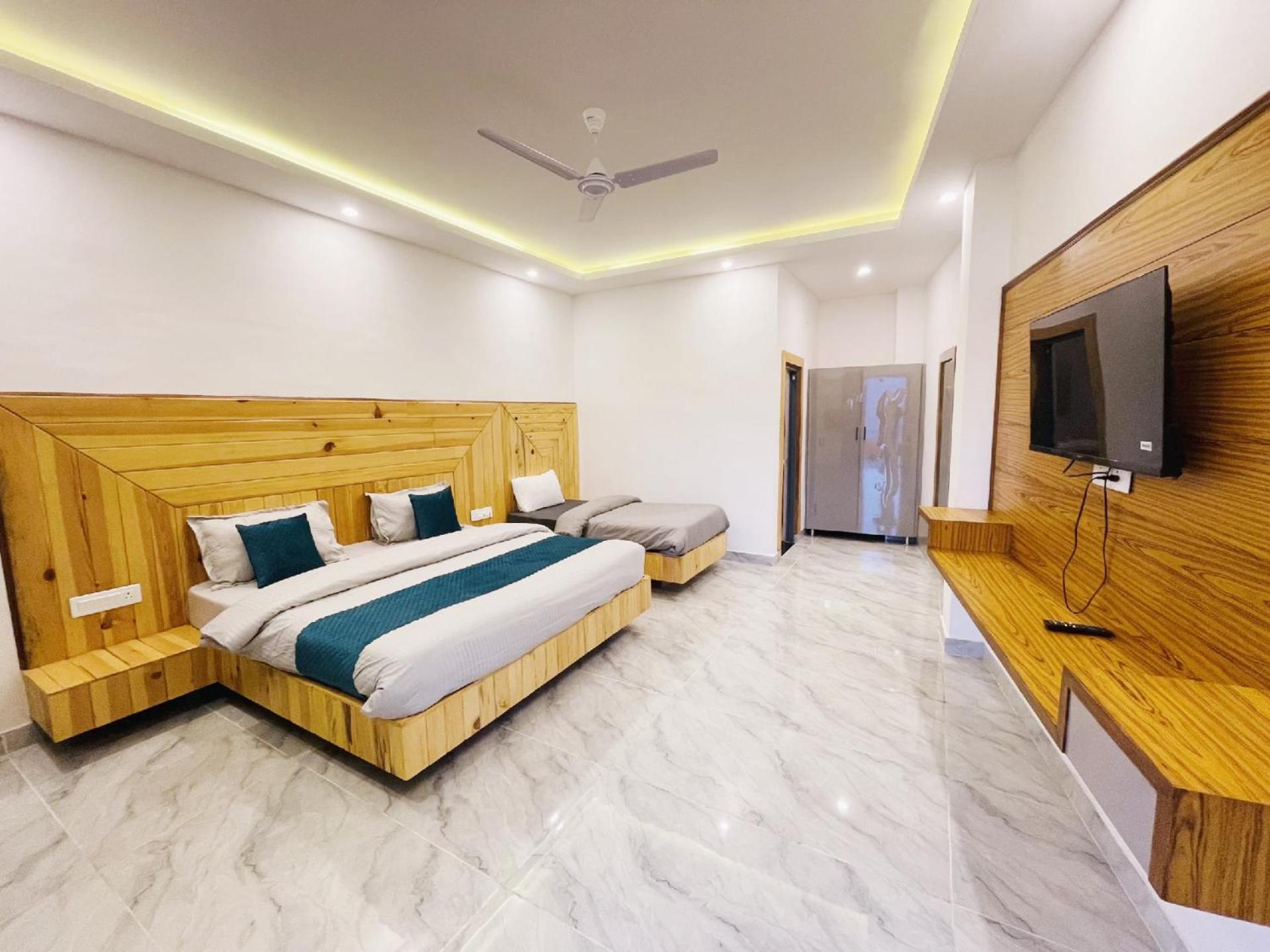 Living On The Edge A Luxury Stay Mussoorie Eksteriør bilde