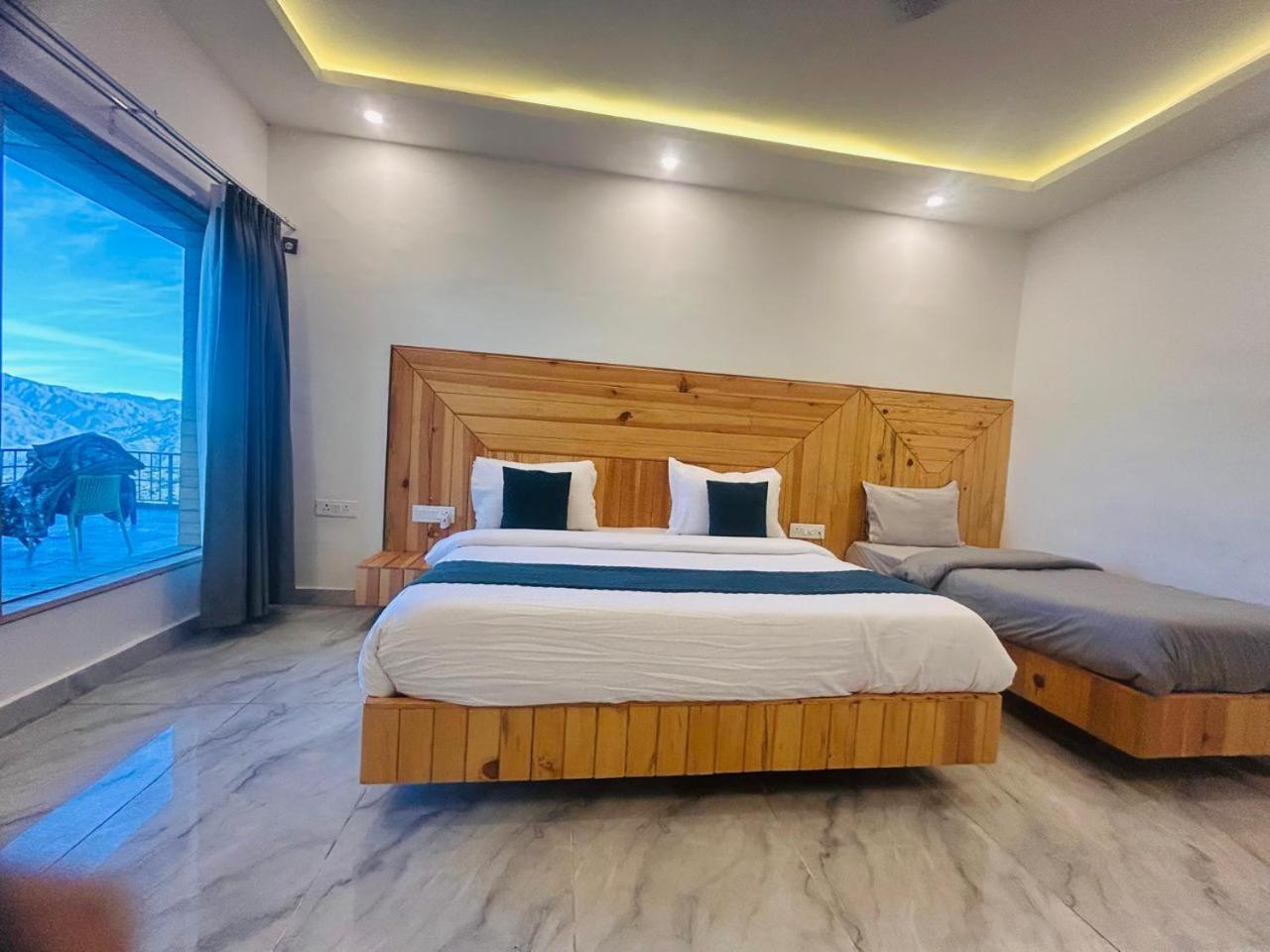 Living On The Edge A Luxury Stay Mussoorie Eksteriør bilde